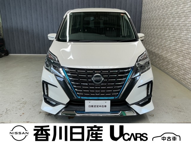 セレナ1.2 e-POWER ハイウェイスターV