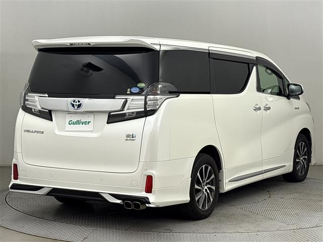 ヴェルファイアハイブリッド 2.5 ZR E-Four 4WD