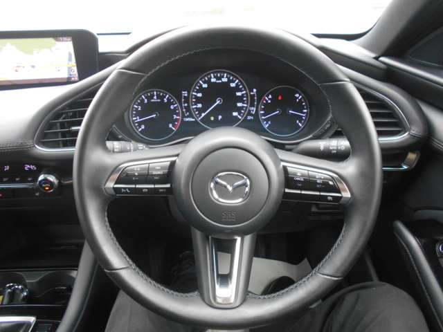 MAZDA3ファストバック1.5 15C i セレクション