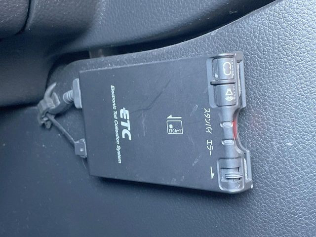 【ETC】高速道路の料金所をストレスなく通過!話題のスポットやサービスエリアに多い「スマートIC」利用時は必須のアイテムです。当店でセットアップを実施、ご納車当日からすぐにご利用いただけます!