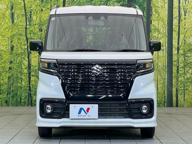 弊社では、全車『修復歴なし』のお車のみ取り扱っております。専任バイヤーによる厳選した仕入れの後、入庫後の車両チェックを行い、ネクステージが認定した高品質な中古車をご提供しております。