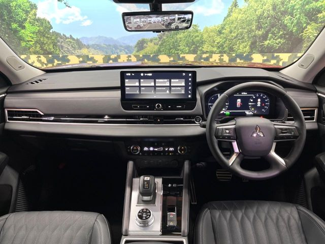 アウトランダーPHEV 2.4 P 4WD