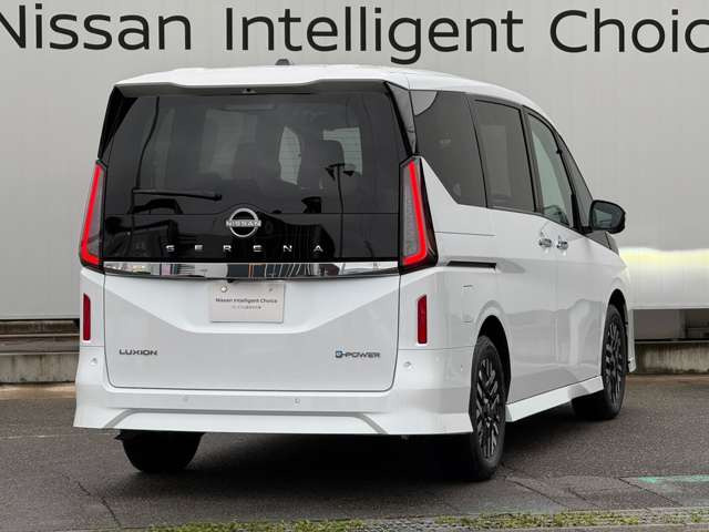 セレナ1.4 e-POWER ルキシオン