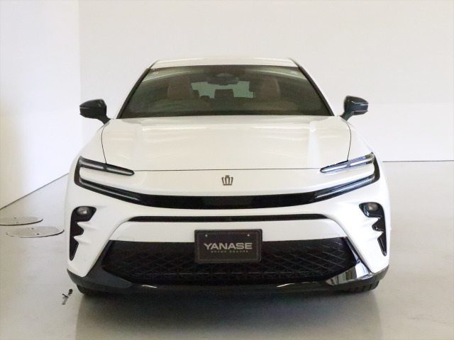 クラウンスポーツ2.5 Z E-Four 4WD