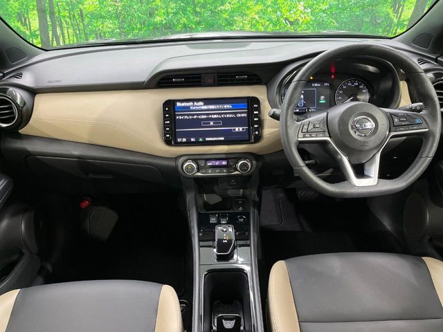 キックス1.2 X FOUR ツートーン インテリアエディション(e-POWER) 4WD