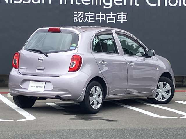 マーチ1.2 S プラムインテリア