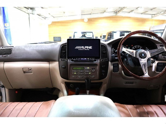 ランドクルーザー1004.7 VXリミテッド 4WD