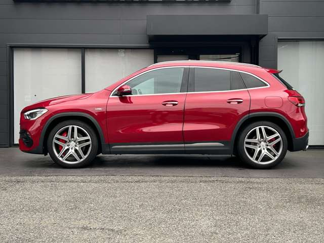 GLAクラスAMG GLA45 S 4マチックプラス 4WD