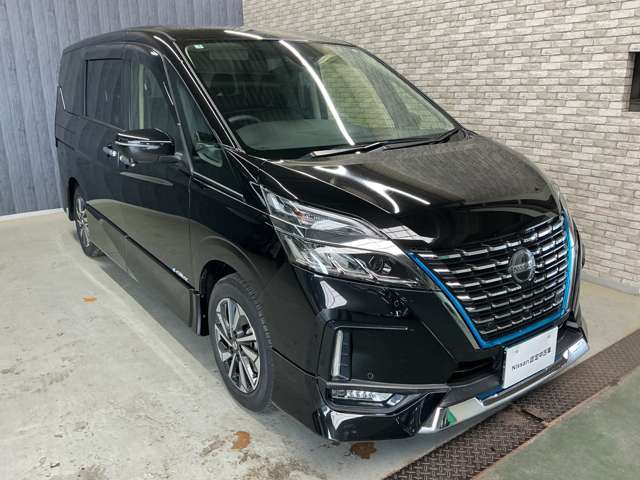 セレナ1.2 e-POWER ハイウェイスターG