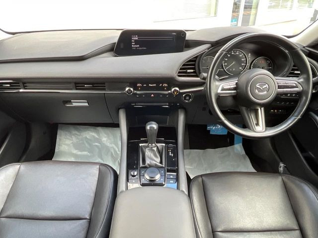 MAZDA3セダン1.8 XD Lパッケージ