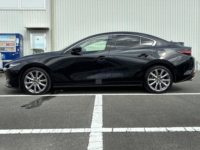 MAZDA3セダン1.8 XD Lパッケージ