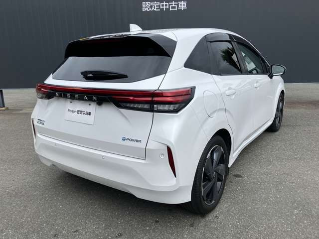 ノートオーラ1.2 G レザーエディション