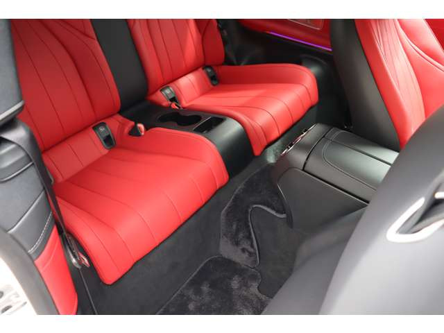 CLEクーペ200 スポーツ (ISG)