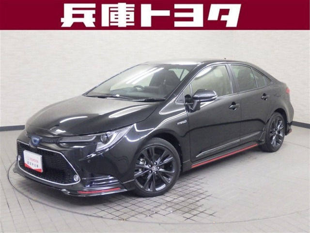 カローラ1.8 ハイブリッド W×B
