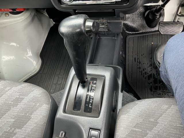 キャリイKU エアコン パワステ 4WD