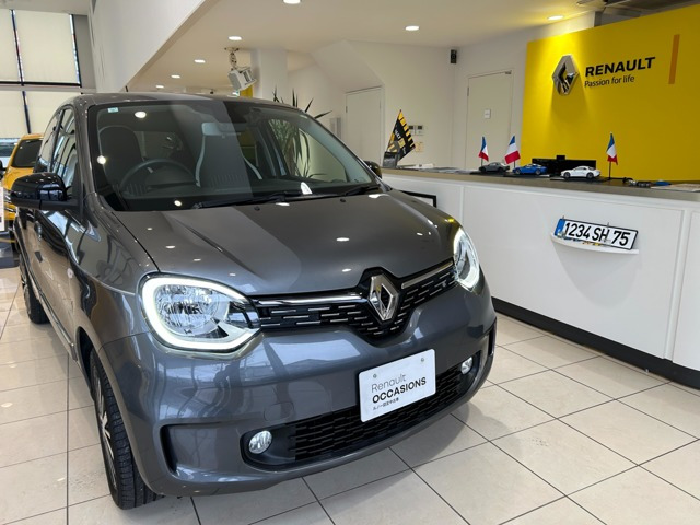 トゥインゴインテンス