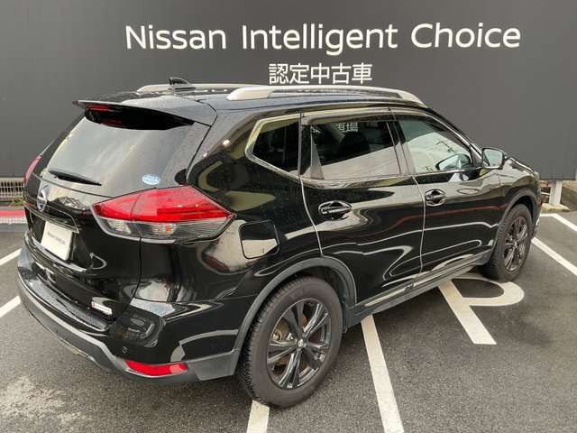 エクストレイル2.0 20Xi