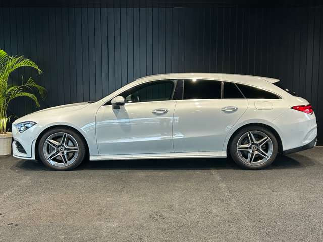 CLAシューティングブレークCLA200d AMGラインパッケージ