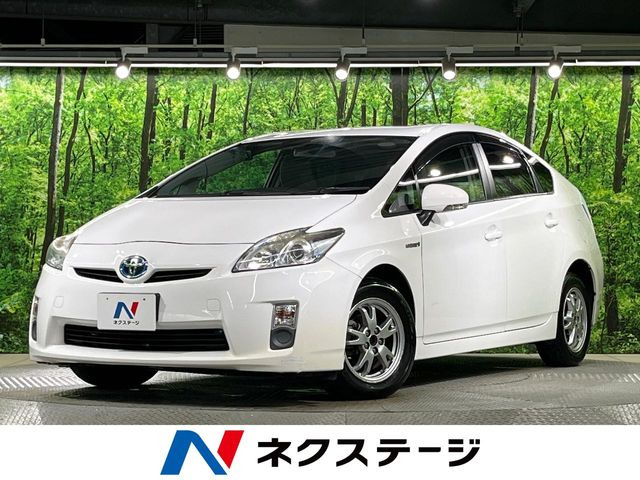 プリウス1.8 L