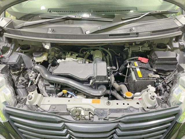 親切・丁寧な専門メカニックスタッフが応対!・車検・点検整備・事故等の修理などアフターサービスも安心。お車のカスタマイズもネクステージのサービススタッフまでご相談ください!