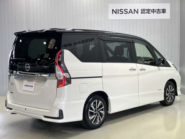 セレナ2.0 ハイウェイスターV