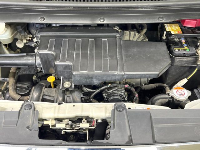 親切・丁寧な専門メカニックスタッフが応対!・車検・点検整備・事故等の修理などアフターサービスも安心。お車のカスタマイズもネクステージのサービススタッフまでご相談ください!