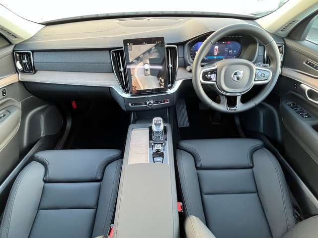 XC90プラス B5 AWD 4WD
