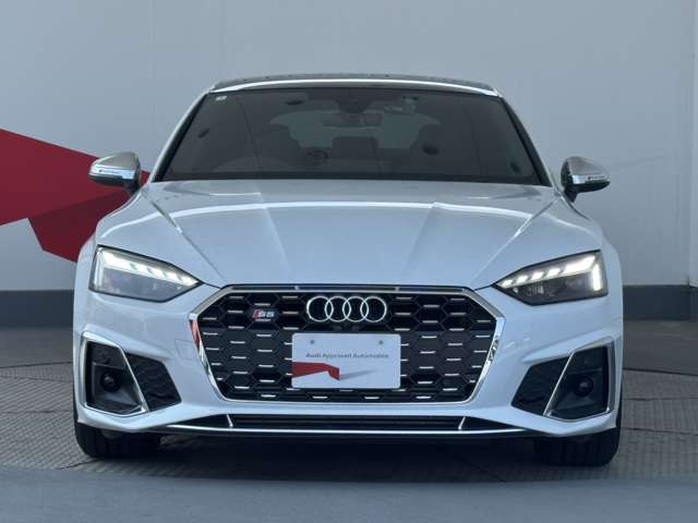 S5スポーツバック3.0 4WD