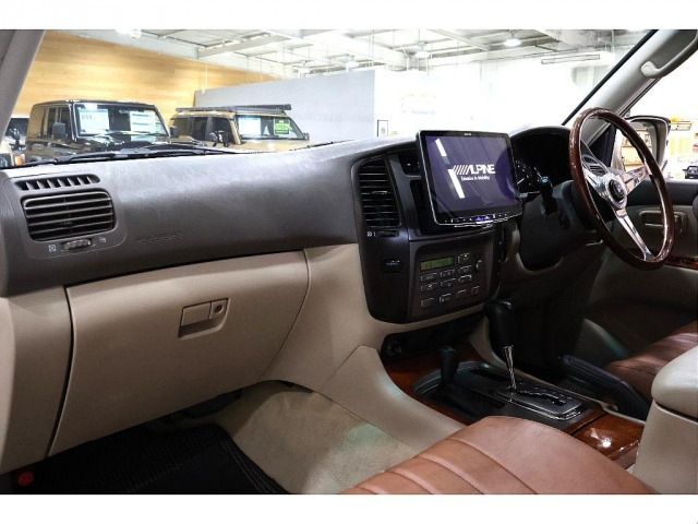 ランドクルーザー1004.7 VXリミテッド 4WD