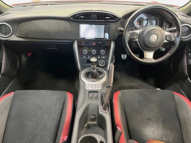 862.0 GT リミテッド ハイパフォーマンス パッケージ