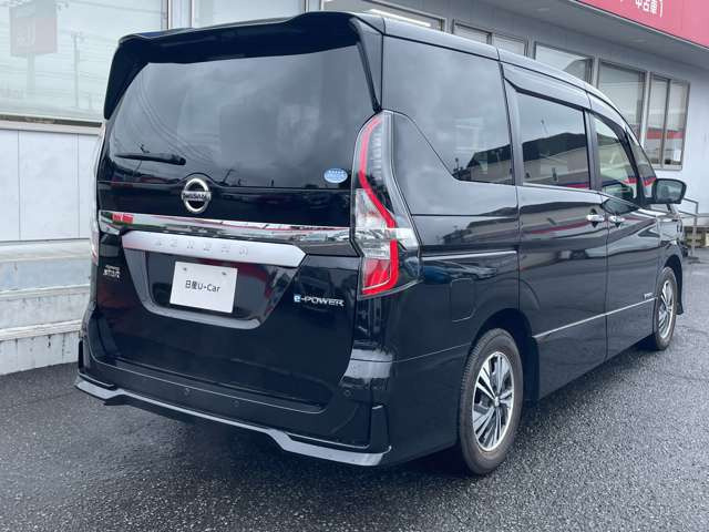 セレナ1.2 e-POWER ハイウェイスターV