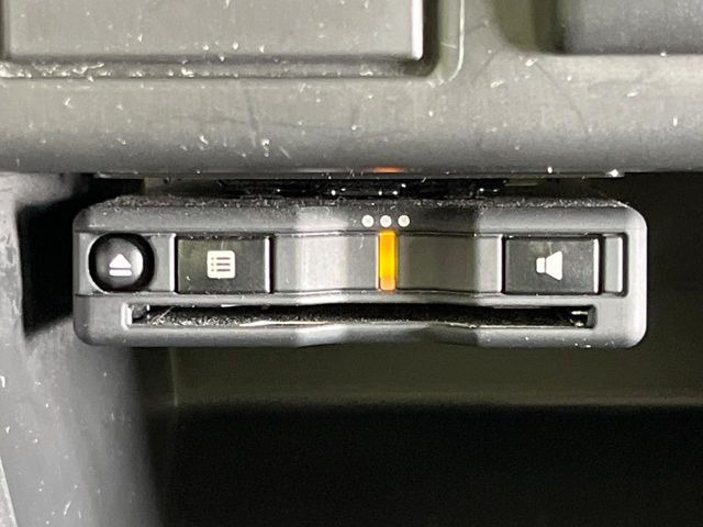 【ETC】高速道路の料金所をストレスなく通過!話題のスポットやサービスエリアに多い「スマートIC」利用時は必須のアイテムです。当店でセットアップを実施、ご納車当日からすぐにご利用いただけます!