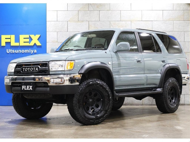 ハイラックスサーフ2.7 SSR-X ホワイトプレミアム 4WD