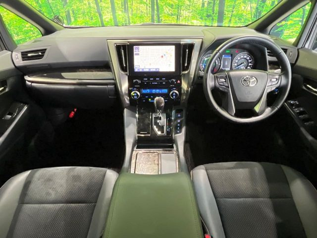 ヴェルファイアハイブリッド 2.5 Z ゴールデンアイズII E-Four 4WD