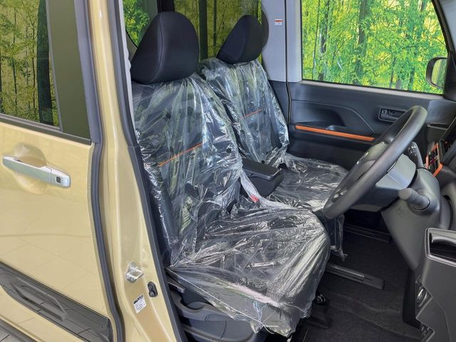 もちろん車内はキレイです♪よりクリーンな状態をキープしたいお客様には『ナノゾーンコート』がおすすめ!新型コロナウイルス対策や、除菌・消臭に効果を発揮し多くの方にご好評いただいております。