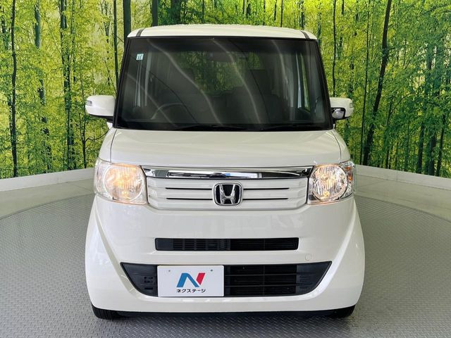 弊社では、全車『修復歴なし』のお車のみ取り扱っております。専任バイヤーによる厳選した仕入れの後、入庫後の車両チェックを行い、ネクステージが認定した高品質な中古車をご提供しております。