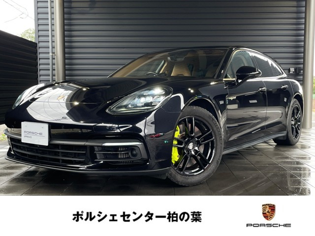 パナメーラスポーツツーリスモ4S PDK 4WD
