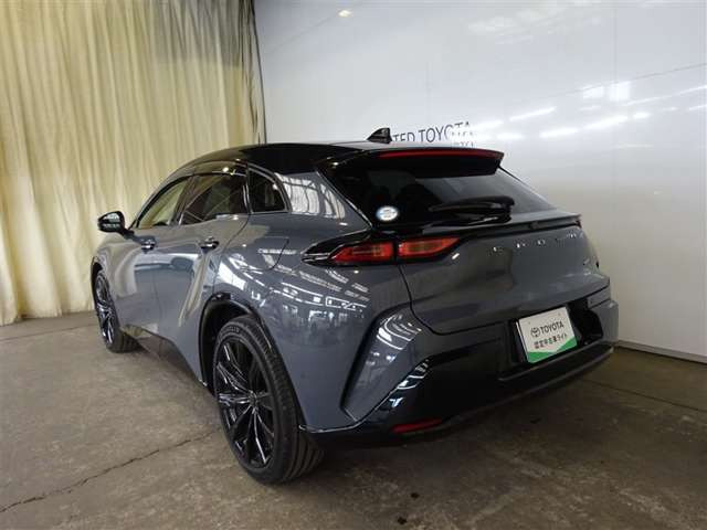 クラウンスポーツ2.5 Z E-Four 4WD