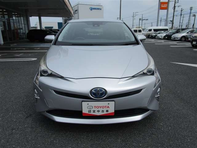 プリウス1.8 S