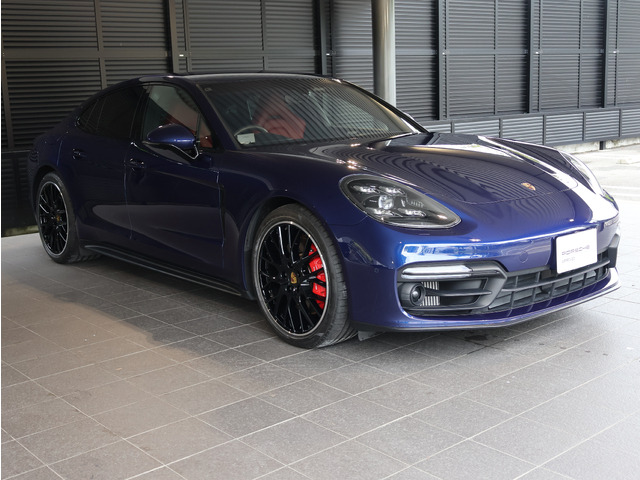 パナメーラGTS PDK 4WD