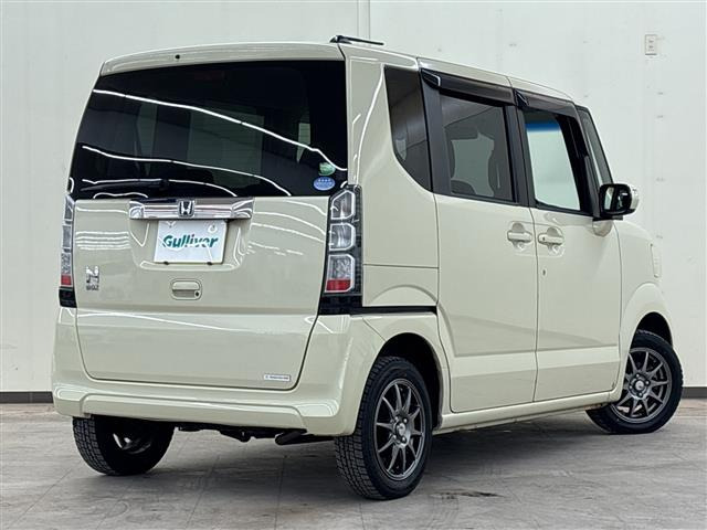 N-BOX