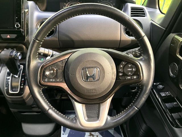 頭金・ボーナス払い不要&最長10年間の設定が可能なオートローンをご用意しております!無理のない支払いプランにて購入が可能です♪