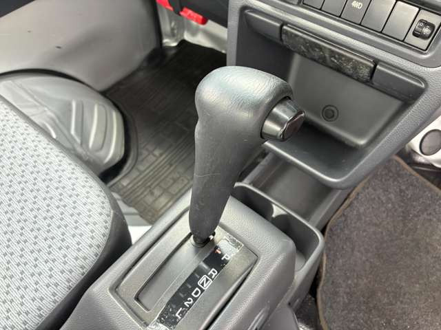 キャリイKC エアコン パワステ 4WD