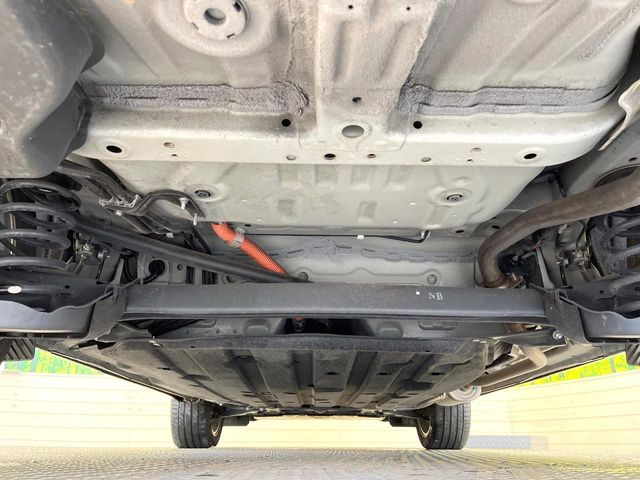 下回りがきれいなうちに、防錆加工の施工がオススメ。降雪地域はもちろん、沿岸部にお住いの方や、趣味でマリン・ウィンタースポーツをされる方に大変好評いただいております。