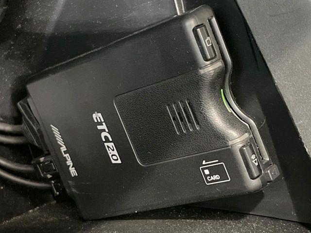 【ETC】高速道路の料金所をストレスなく通過!話題のスポットやサービスエリアに多い「スマートIC」利用時は必須のアイテムです。当店でセットアップを実施、ご納車当日からすぐにご利用いただけます!