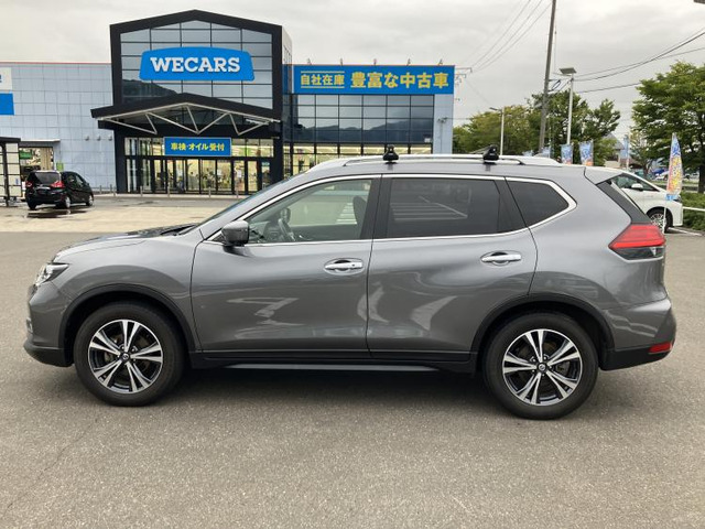 エクストレイル2.0 20Xi 4WD