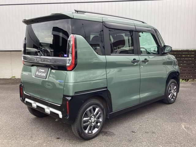 デリカミニT プレミアム 4WD