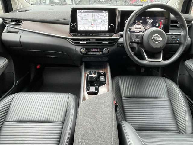 ノートオーラ1.2 G レザーエディション