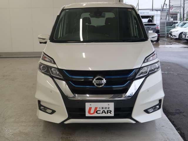 セレナ1.2 e-POWER ハイウェイスターV
