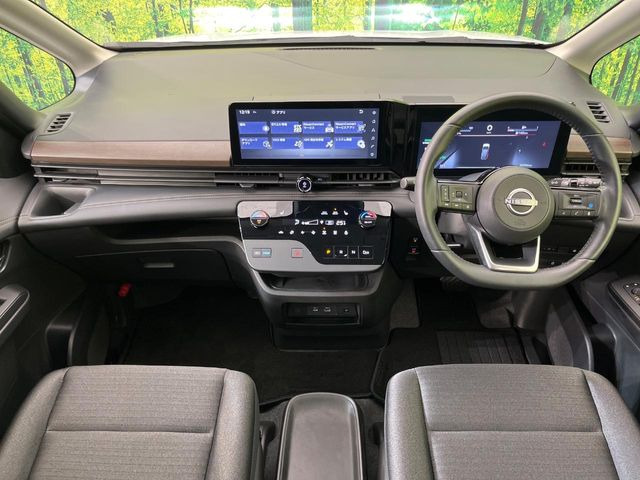 セレナ1.4 e-POWER ハイウェイスターV